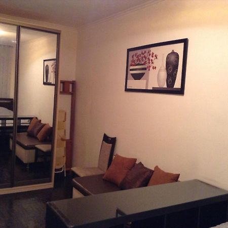 Двухкомнатная Возле Гулливера Apartment Kiev Ngoại thất bức ảnh