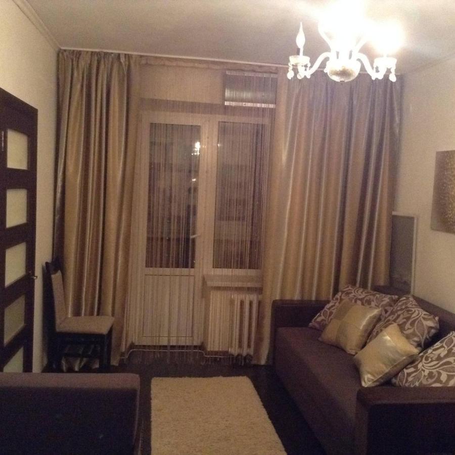Двухкомнатная Возле Гулливера Apartment Kiev Ngoại thất bức ảnh